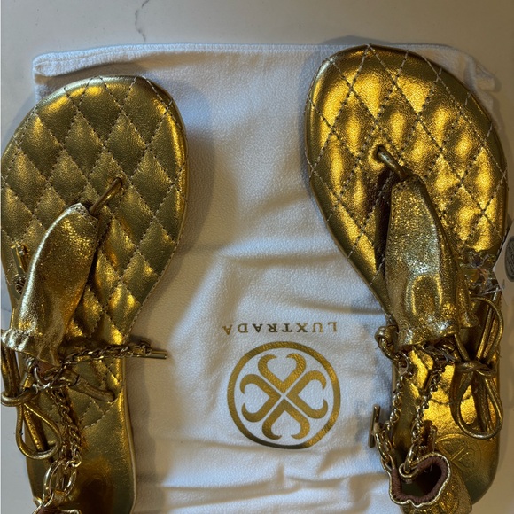 NWT Luxtrada 18K Gold plated metallic leather Women's Sandals refined elegance - Picture 2 of 16